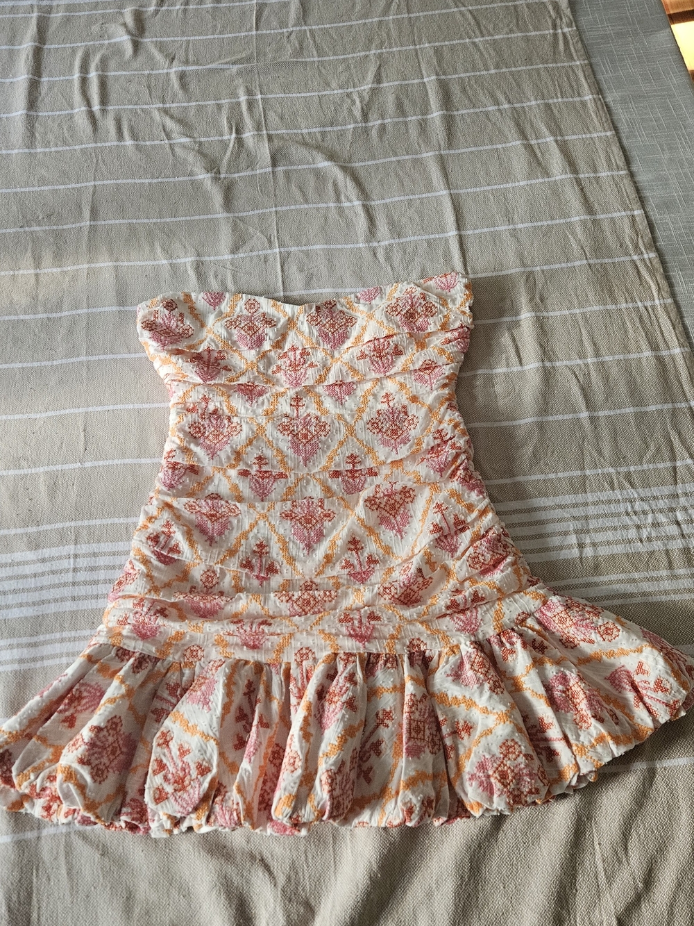 ​HELLO MOLLY Embroidered Strapless Ruched Mini Dress Size M Cotton Pink Orange - Picture 8 of 16